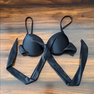 SHEIN Black Wrap Push Up Bikini Top
